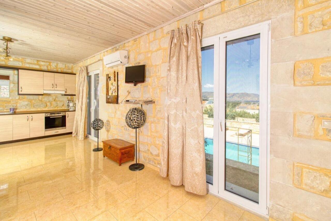 Lake Villas II Mouríon المظهر الخارجي الصورة