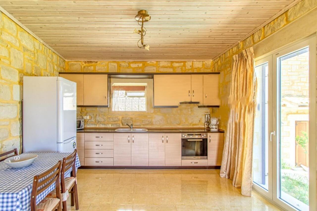 Lake Villas II Mouríon المظهر الخارجي الصورة